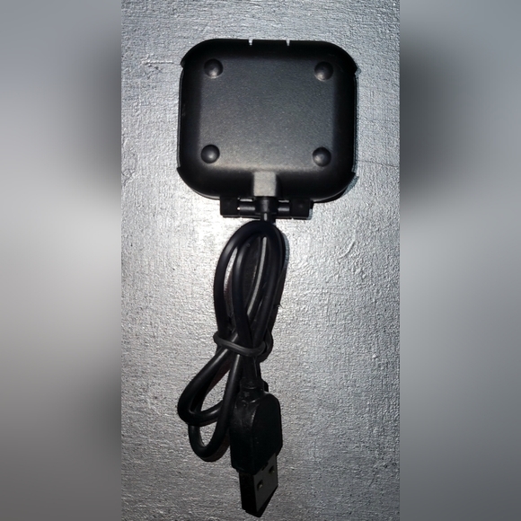Fitbit  watch charger - Picture 3 of 3